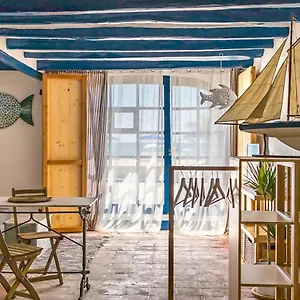 Apartamento La Casa De Barcas A Pie De Playa España