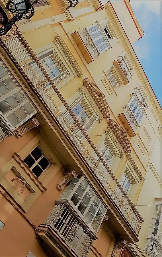 No 14 Cadiz Apartment 0*,